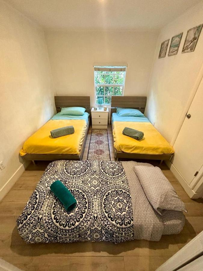 Nice 2 Twin Bedroom - Best Central Location In Miami - Luggage Storage, Parking And Laundry For Free!!!! Exteriör bild